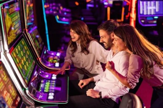 777 apk Live Casino ကစားနည်း အဆင့်ဆင့် မြန်မာ ကစားသူ Bet တင်ခြင်း
